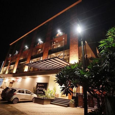 Cmk Habitat Centre Hotel Kochi Kültér fotó