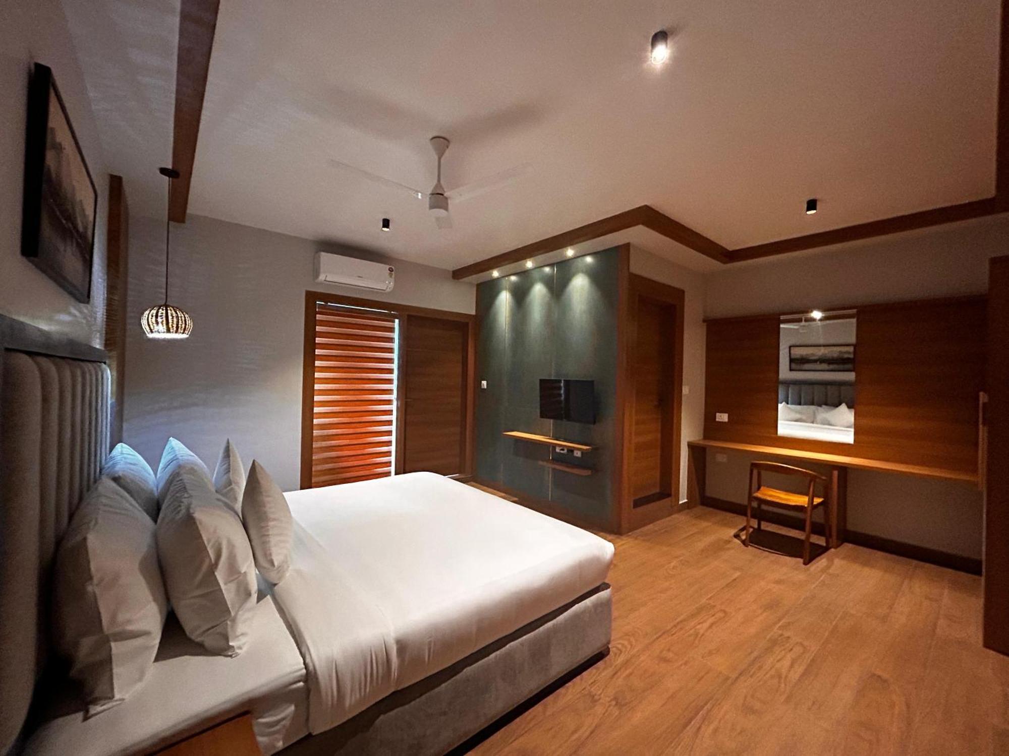 Cmk Habitat Centre Hotel Kochi Kültér fotó