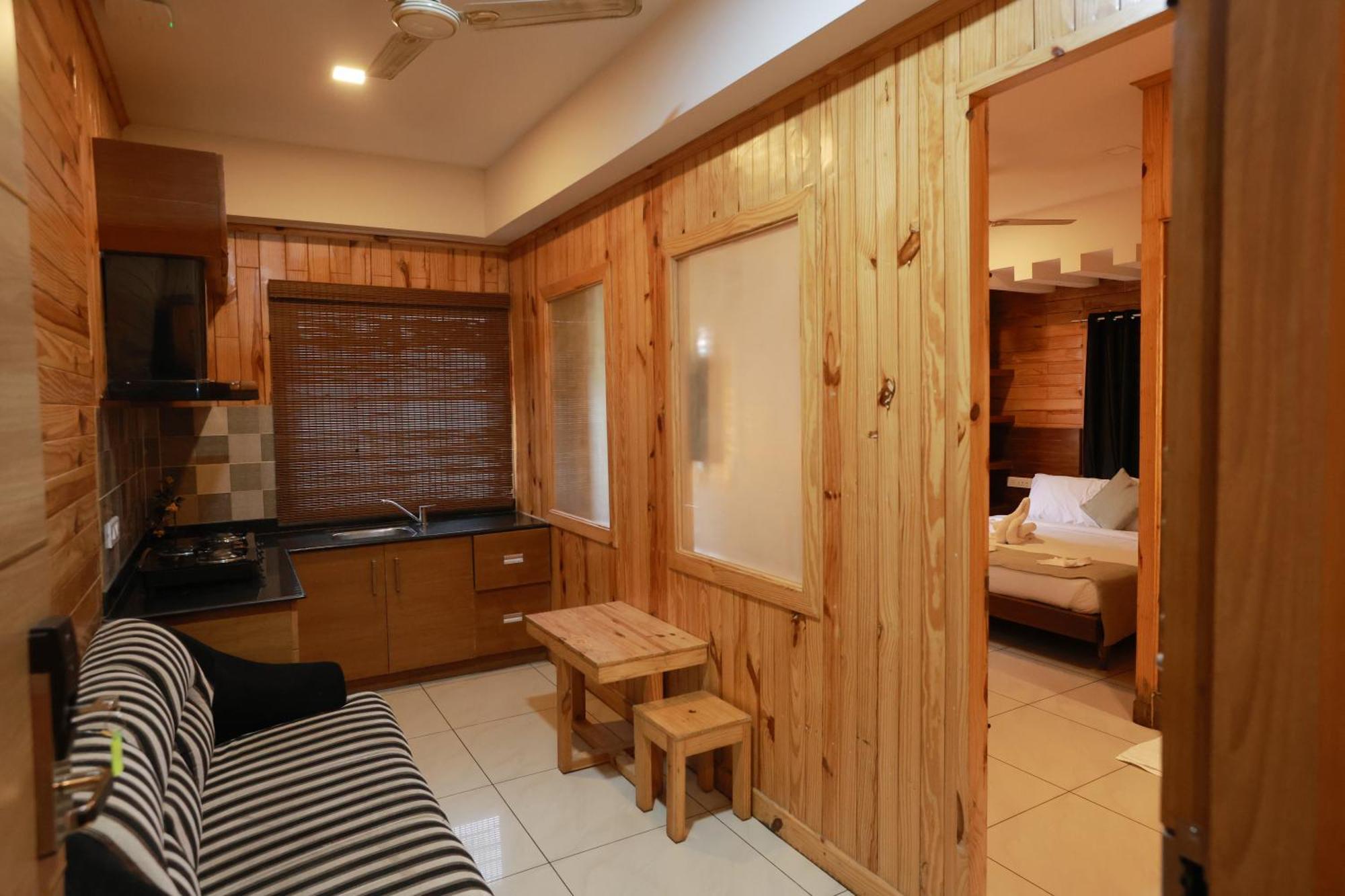Cmk Habitat Centre Hotel Kochi Kültér fotó