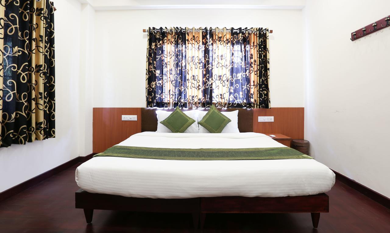 Cmk Habitat Centre Hotel Kochi Kültér fotó